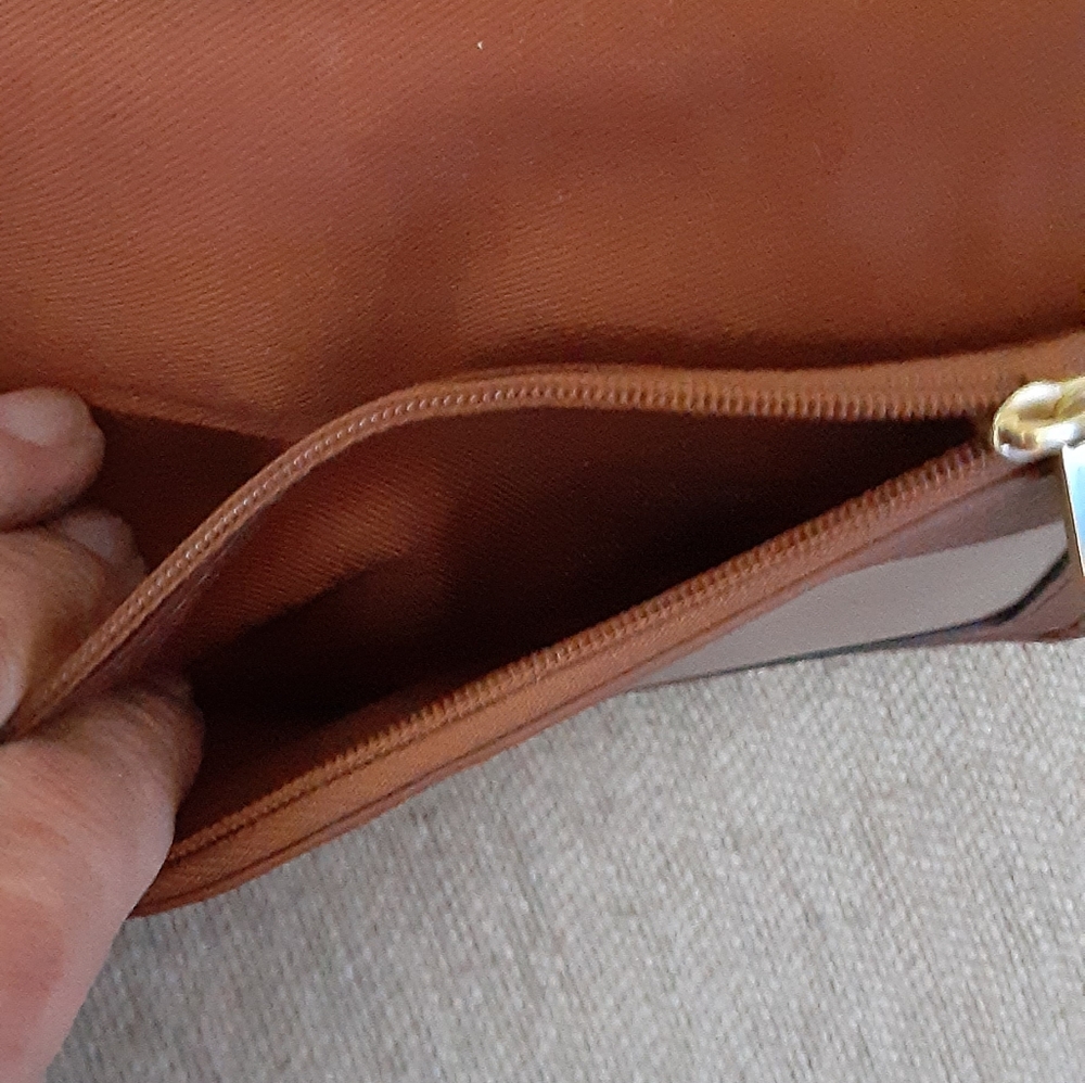 Fossil Elegant Brown Leather Crossbody Bag ,wallet - Picture 13 of 16